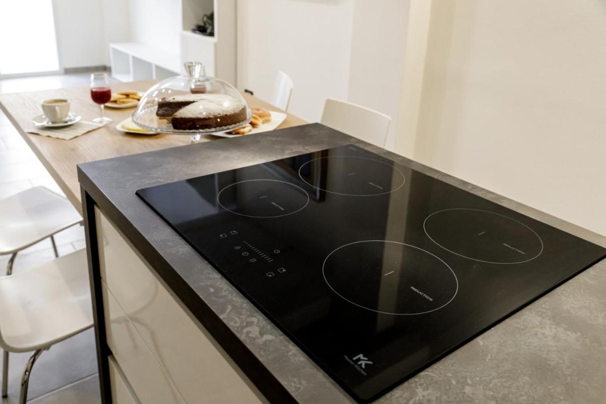 Bandiera 68 Apartment كالياري المظهر الخارجي الصورة