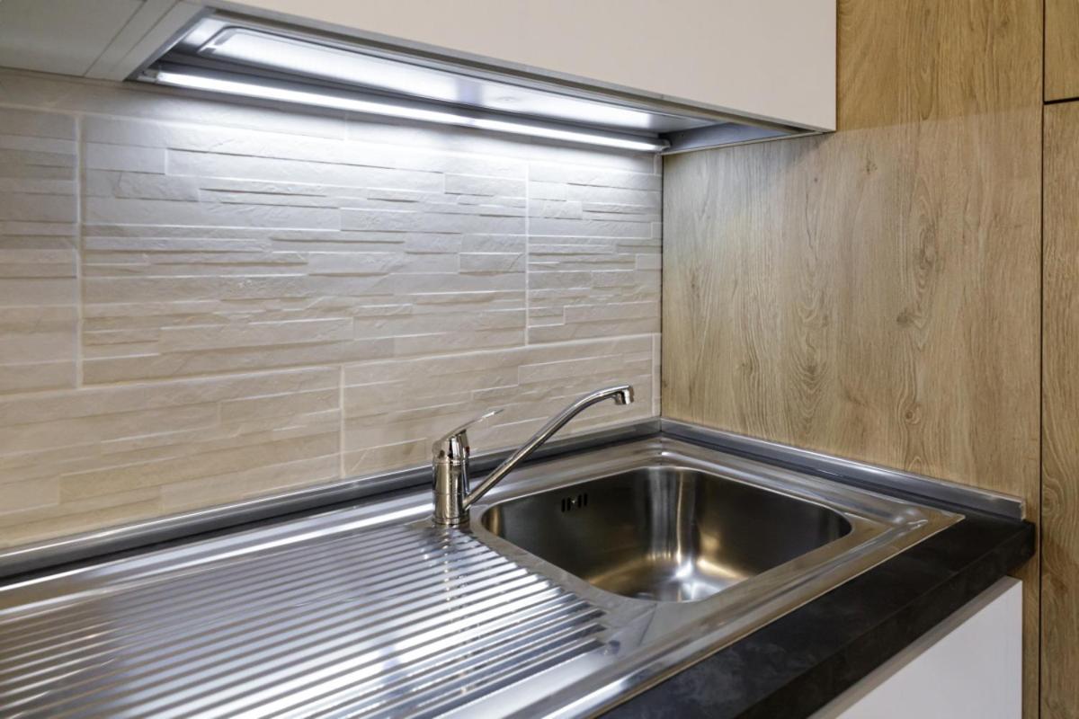 Bandiera 68 Apartment كالياري المظهر الخارجي الصورة