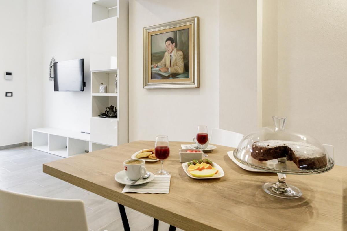 Bandiera 68 Apartment كالياري المظهر الخارجي الصورة