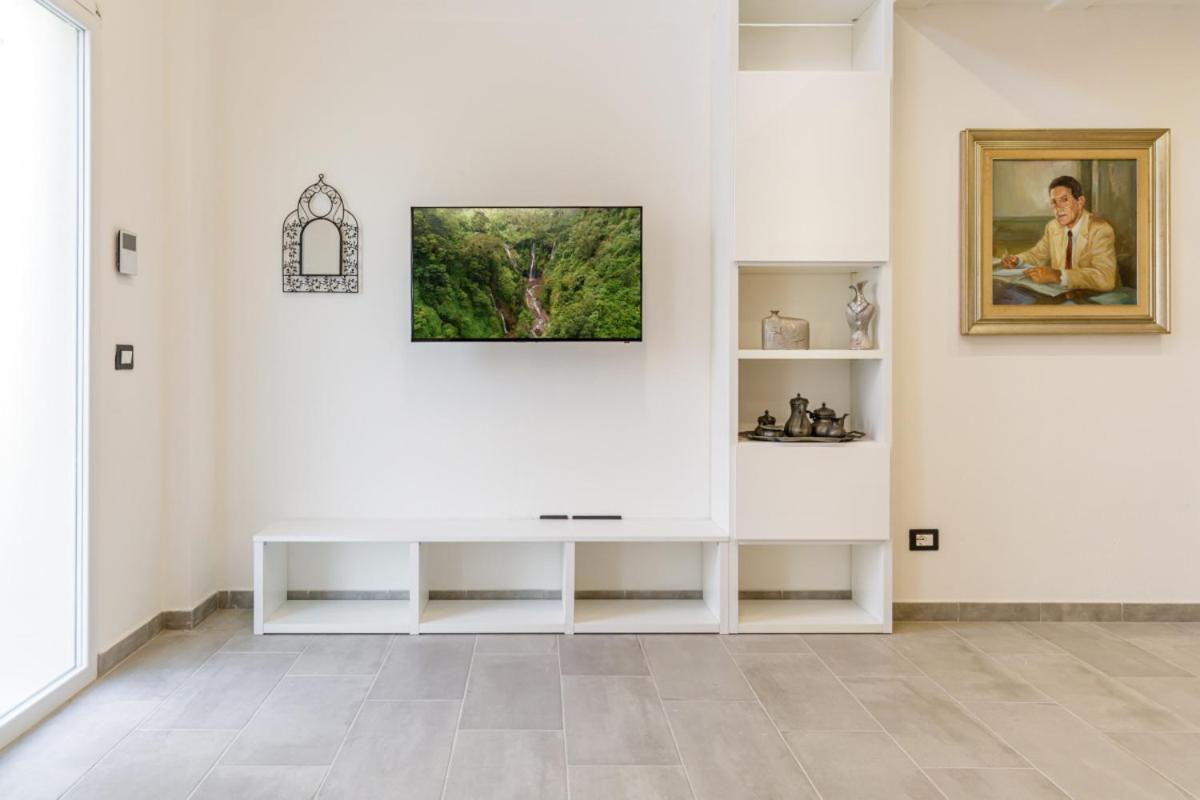 Bandiera 68 Apartment كالياري المظهر الخارجي الصورة