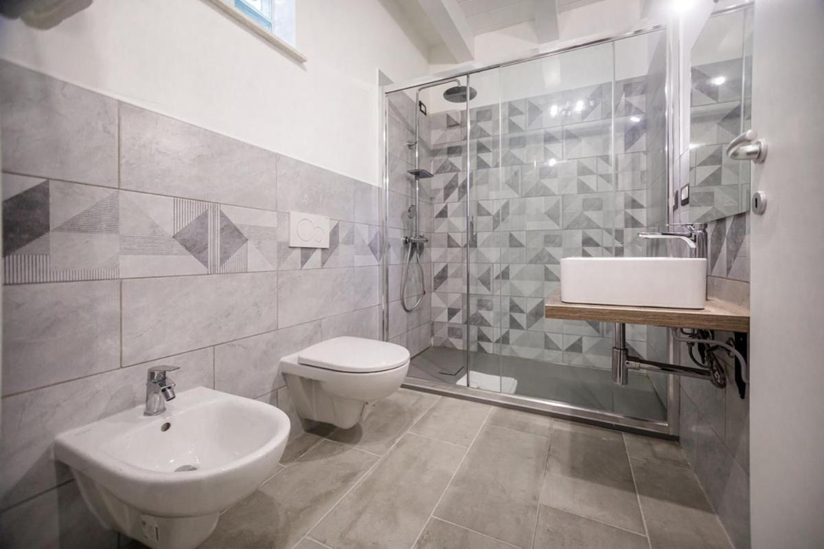 Bandiera 68 Apartment كالياري المظهر الخارجي الصورة